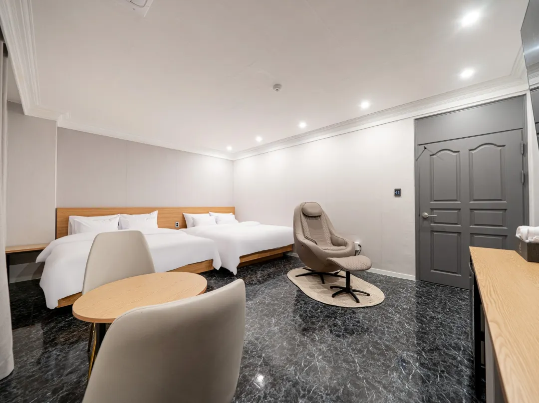 Siheung  C5 Hotel 시오 호텔) - Siheung
