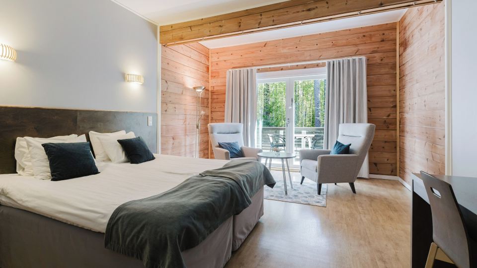 Aava Hotel