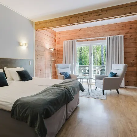 Aava Hotel