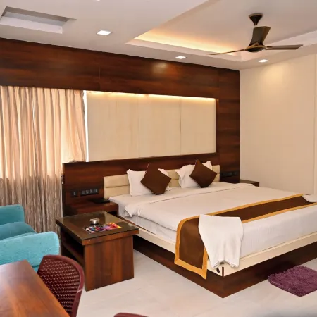 Hotel Silver Land New Digha with Rooftop Pool
