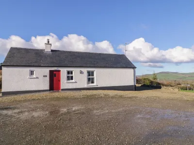 Derg Cottage Hotels in 