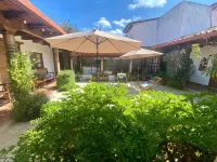 Arles ByB Cafe Hoteles en 