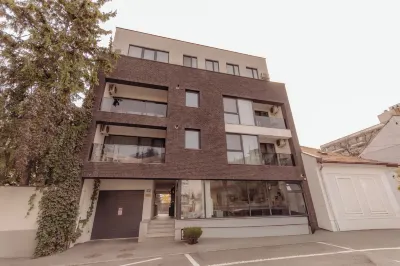 Zen Central Apartments Hotels in 