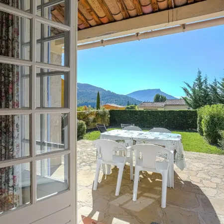 Charming Villa in Castellane