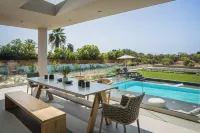 Helios Luxury Villas - Rooftop Pools