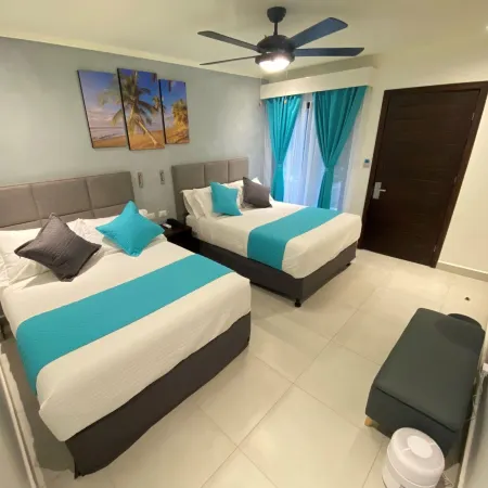 Hotel Naoz