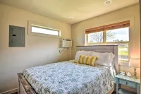 Resort Cabin w/ Nearby Pool & Lake Access! - 3 tähden