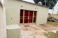 Budget Stays At Olivia Pines Guesthouse