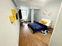 Atika Mini Hotel レイルロードスクエア周辺のホテル