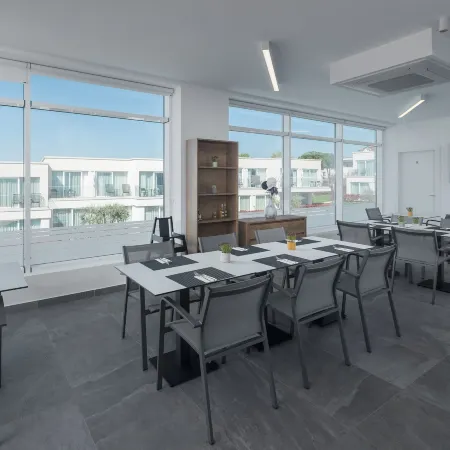 Maj Premium Residence