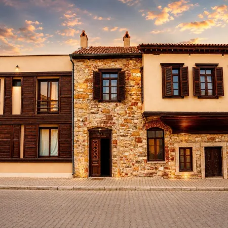 Nill's Stone House Otel