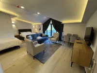 Jest Hotel 케메르 호텔
