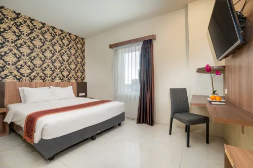 Holiday Hotel Makassar By LIFE