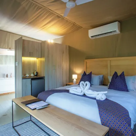 Kingfisher Creek Safari Lodge