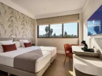 Hotel Ybarra Sevilla Hotels near La Raza