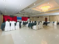 De Choice Hotel Tawau - Parkplatz