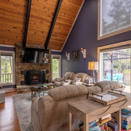 Creekside Cabin at Linville Land Harbor