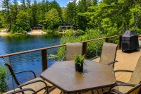 Pond-Side Chalet • Private Beach • Canoe & Kayak • Sleeps 7 • Near Storyland - Wi-Fi