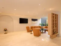 Tulip Inn Gurugram Sec-39 Hotels near Sector 32