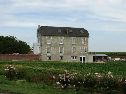Villa Jules Verne - Chambres d'hôtes et gîte - Bed and breakfasts