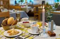 Wander Und Aktiv Hotel Rösslwirt - breakfast