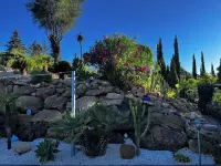 3 bed villa surrounded with tropical gardens with private pool 2 km from town. - Swimmingpools