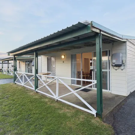 Rose Gardens Holiday Park