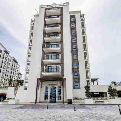 GLOBALSTAY Abu Dhabi Yas Golf Collection Hotel Exterior