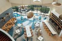 Le Méridien Al Aqah Beach Resort - bar