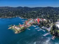 Village Lakefront Paradise - 4 estrellas