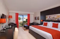 Melia Llana Beach Resort & Spa - bar