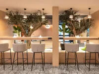 Novotel Mâcon Nord – Porte de Bourgogne - Barer