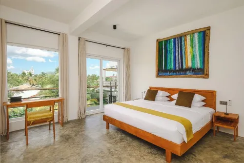 Azura Boutique Apartments - 2-Star