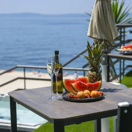 Via Mare Luxury Rooms