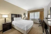 Best Western Plus the Four Corners Inn - Motels