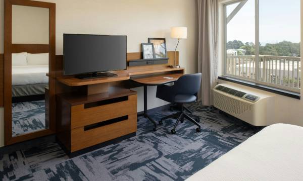 Fairfield Inn & Suites Santa Cruz