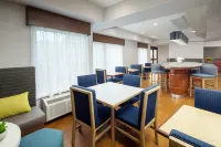Hampton Inn Lexington South-Keeneland/Airport - Breakfast