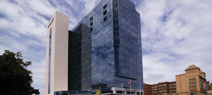 Embassy Suites by Hilton Buffalo Các khách sạn ở Buffalo