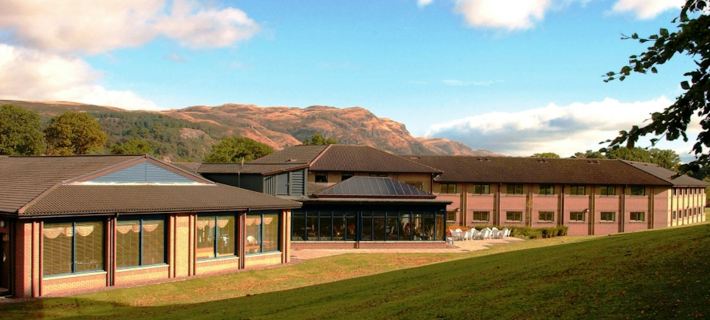 Stirling Court Hotel Отели в г. Стирлинг