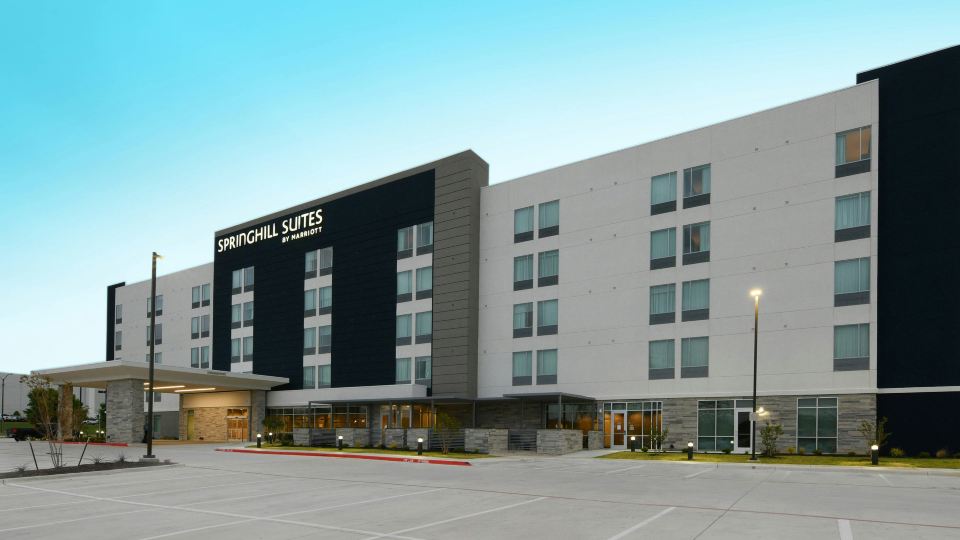 SpringHill Suites Dallas DFW Airport South/CentrePort