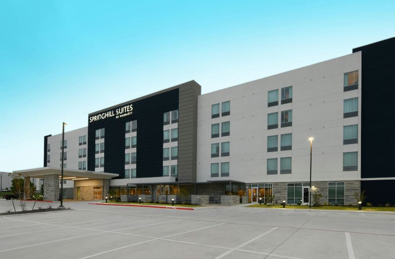 SpringHill Suites Dallas DFW Airport South/CentrePort