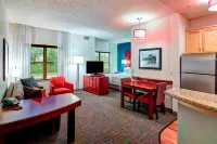 Residence Inn Minneapolis Plymouth - parking