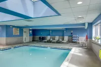 Embassy Suites by Hilton Cincinnati RiverCenter - Pools