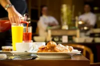 hUB Providencia - breakfast