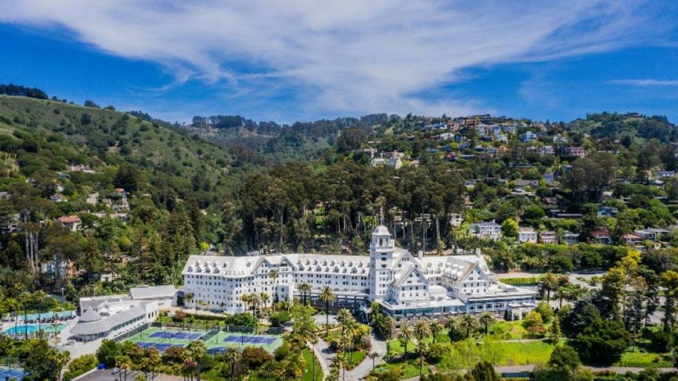 Claremont Resort & Club