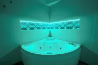 Le 4 Stagioni Dante's Suites H Napoli Centro, by ClaPa Group - baignoire