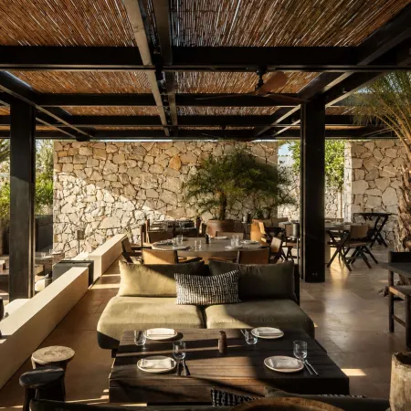 Luura - Cliff, Paros, A Morgans Originals Hotel