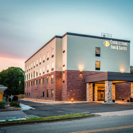 Cobblestone Inn & Suites Fairfield Bay