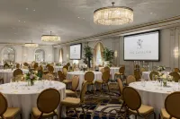 The Historic Cavalier Hotel and Beach Club, Autograph Collection - parking