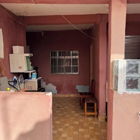 Gru House - Majohe